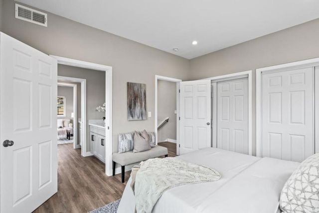 645 Baden Avenue 4, South San Francisco, CA 94080
