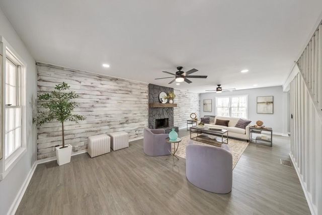 389 England Place, Marietta, GA 30066