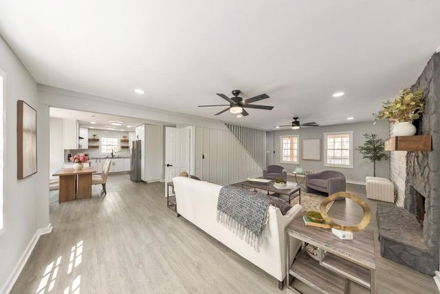 389 England Place, Marietta, GA 30066