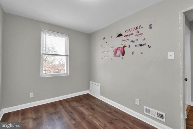 2735 BOOKERT DR, Baltimore, MD 21225