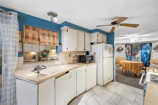 3243 MOUNT HOPE STREET, North Port, FL 34287