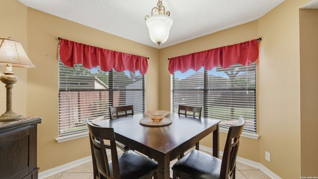 1065 Stone Trl, New Braunfels, TX 78130