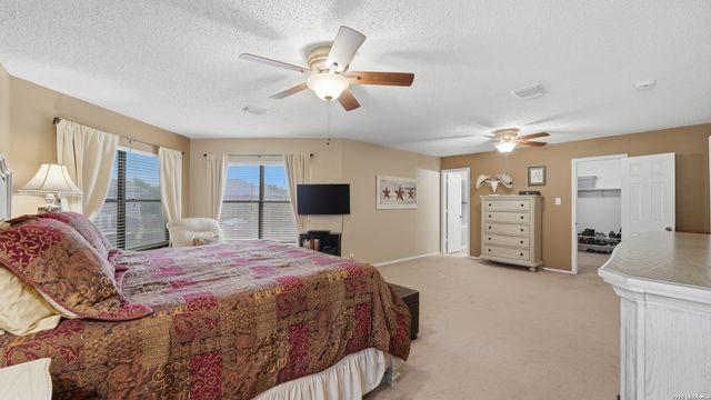 1065 Stone Trl, New Braunfels, TX 78130
