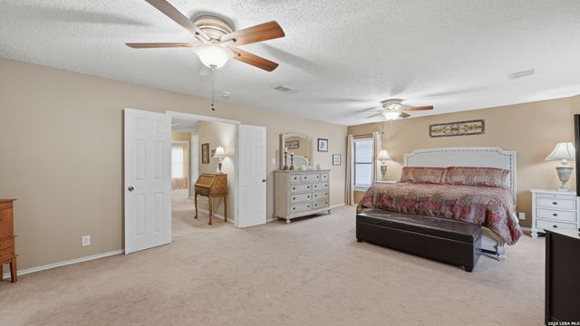1065 Stone Trl, New Braunfels, TX 78130