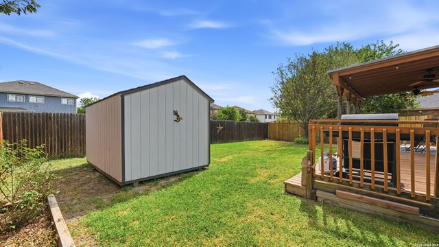 1065 Stone Trl, New Braunfels, TX 78130