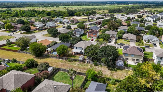 1065 Stone Trl, New Braunfels, TX 78130