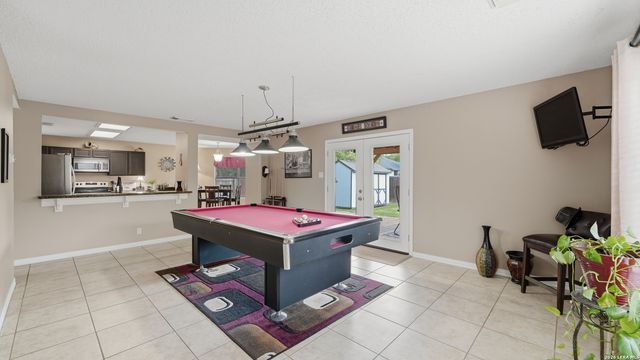 1065 Stone Trl, New Braunfels, TX 78130