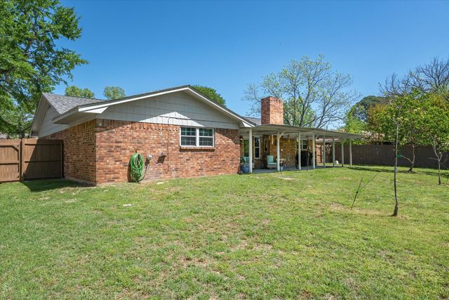 160 County Road 2433, Mineola, TX 75773