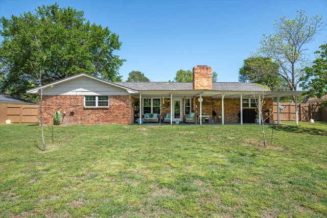 160 County Road 2433, Mineola, TX 75773