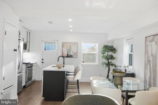 4302 MARTIN LUTHER KING JR AVE SW, Washington, DC 20032