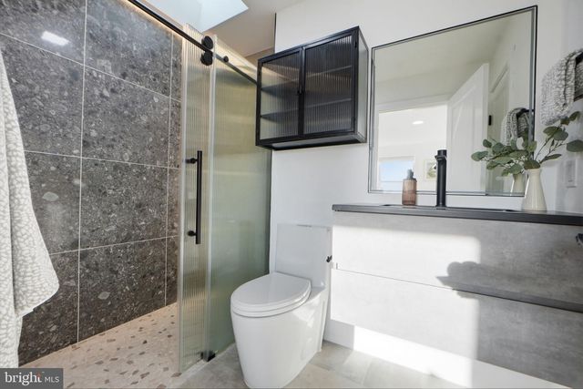 4302 MARTIN LUTHER KING JR AVE SW, Washington, DC 20032