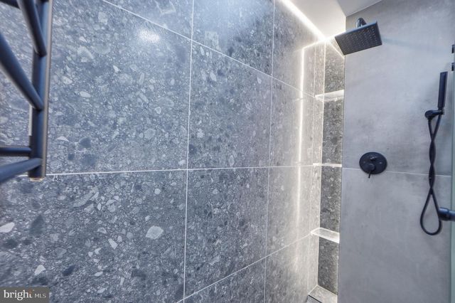 4302 MARTIN LUTHER KING JR AVE SW, Washington, DC 20032