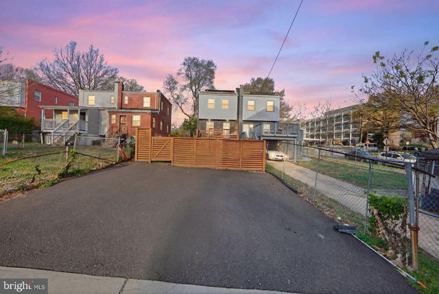 4302 MARTIN LUTHER KING JR AVE SW, Washington, DC 20032