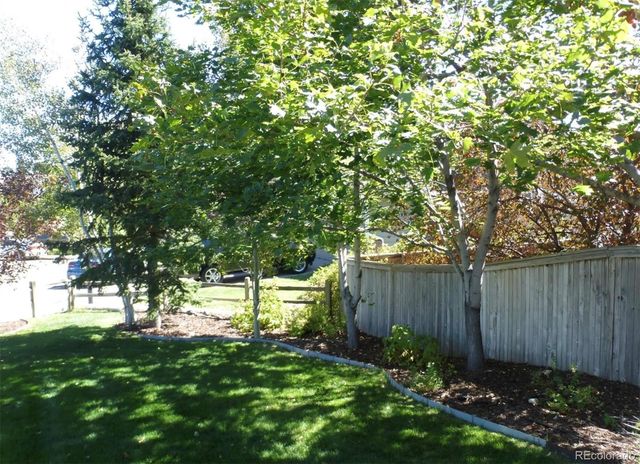 9836 Chatswood Trail, Highlands Ranch, CO 80126