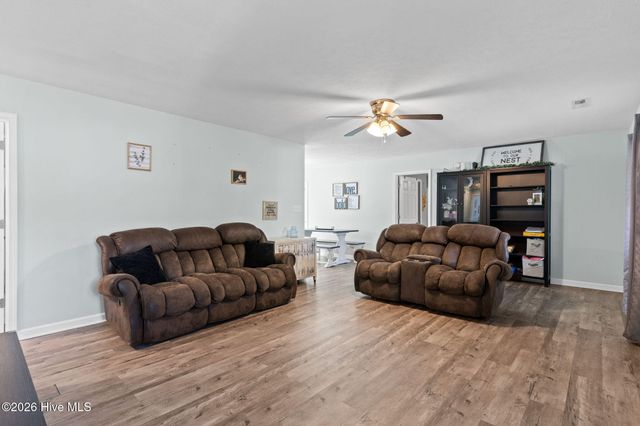 2712 Evans Circle SW, Shallotte, NC 28470