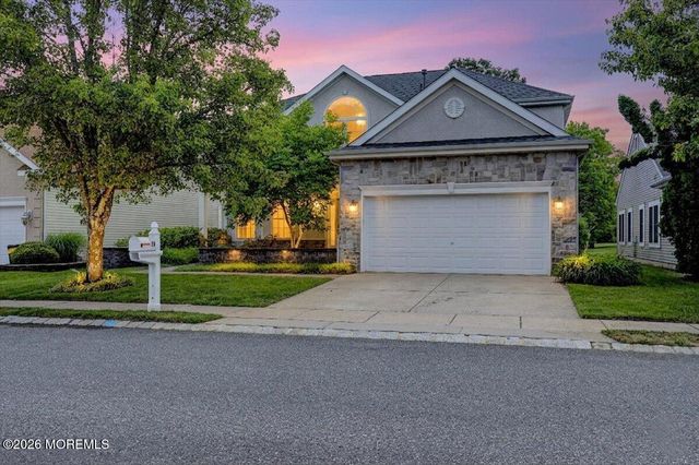 50 Spyglass Drive, Jackson, NJ 08527