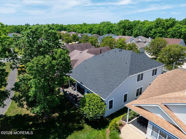 50 Spyglass Drive, Jackson, NJ 08527