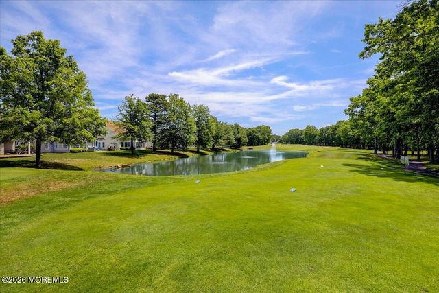 50 Spyglass Drive, Jackson, NJ 08527