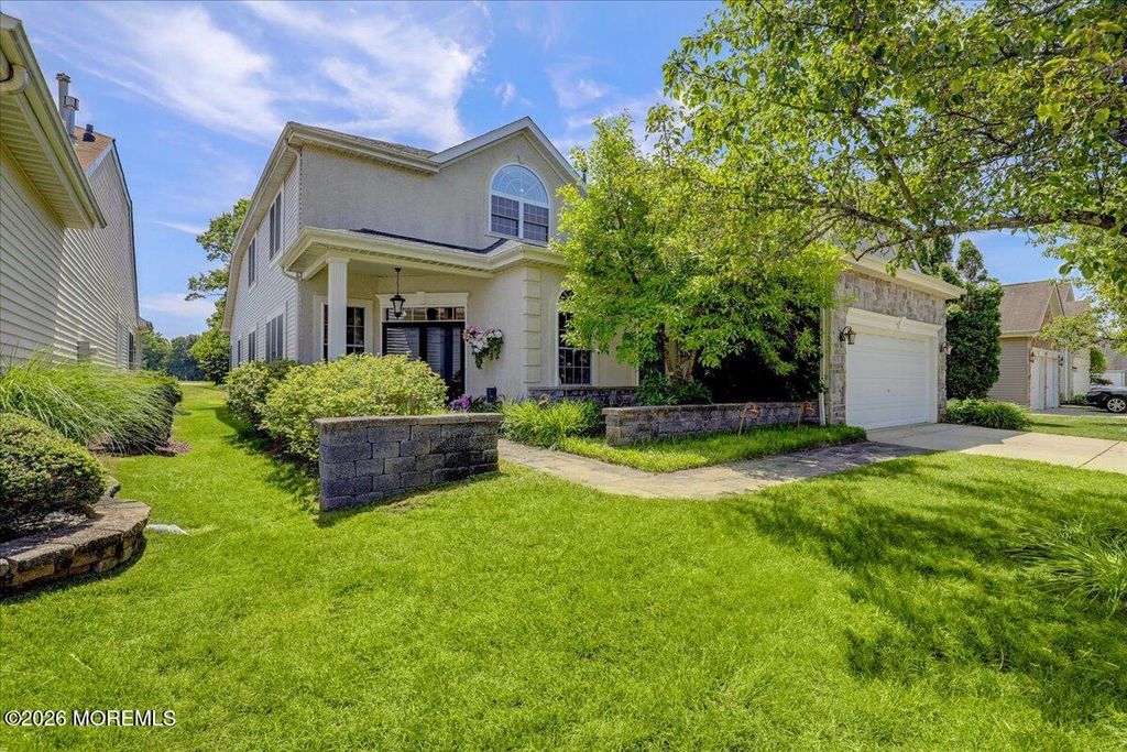 50 Spyglass Drive, Jackson, NJ 08527