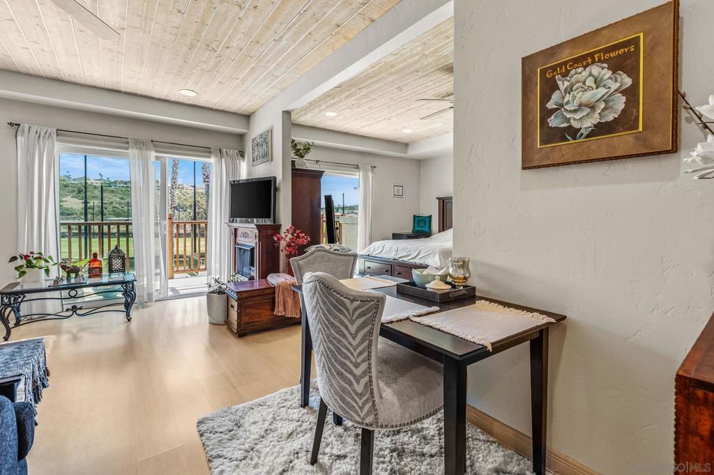 2003 Costa Del Mar Rd 692, Carlsbad, CA 92009