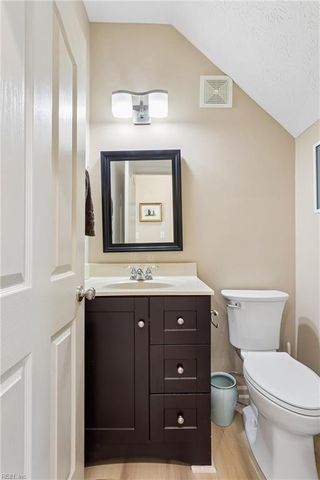 112 Jesse ST, Yorktown, VA 23693