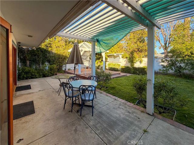 5516 Ethel Avenue, Sherman Oaks, CA 91401