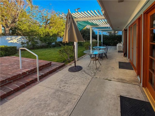 5516 Ethel Avenue, Sherman Oaks, CA 91401
