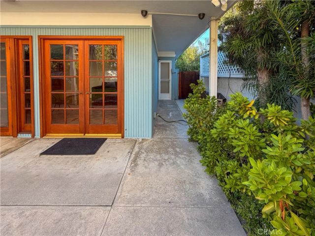 5516 Ethel Avenue, Sherman Oaks, CA 91401