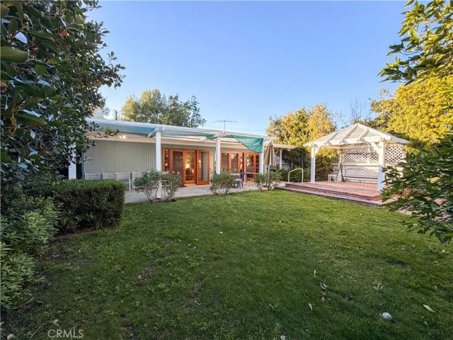 5516 Ethel Avenue, Sherman Oaks, CA 91401