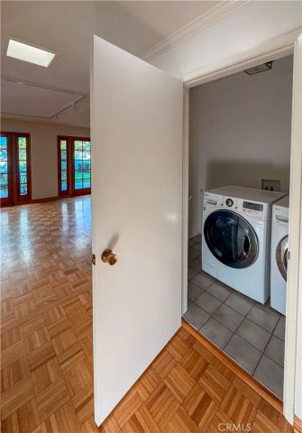 5516 Ethel Avenue, Sherman Oaks, CA 91401