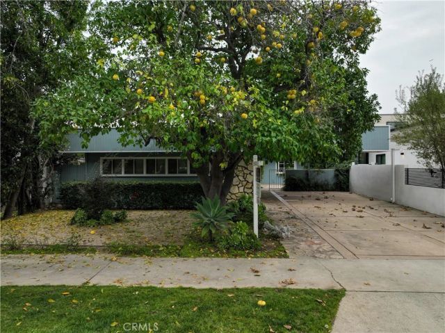 5516 Ethel Avenue, Sherman Oaks, CA 91401