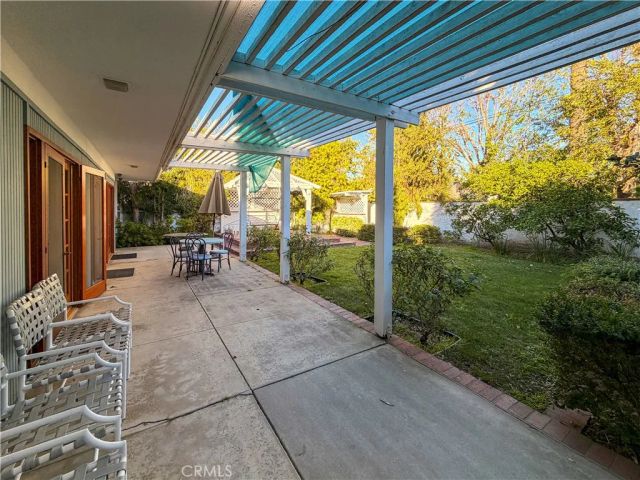 5516 Ethel Avenue, Sherman Oaks, CA 91401