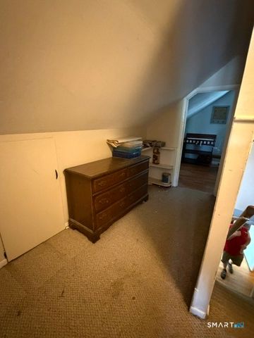 60 Welland Avenue, Waterbury, CT 06708