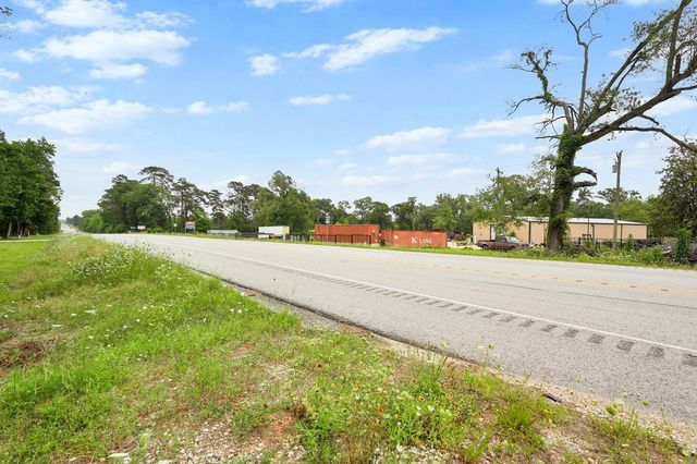 4931 Hwy 150 W, New Waverly, TX 77358
