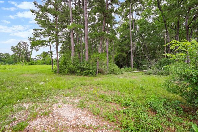 4931 Hwy 150 W, New Waverly, TX 77358