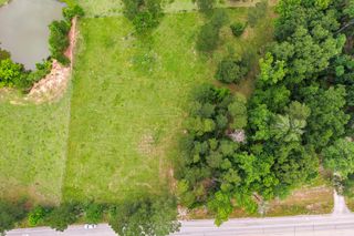 4931 Hwy 150 W, New Waverly, TX 77358