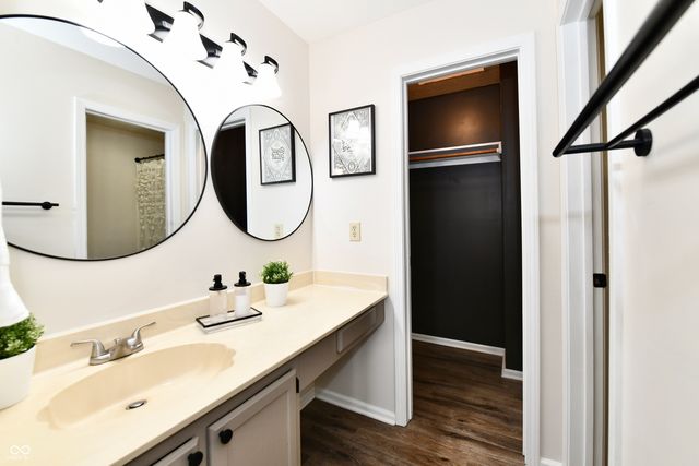 7508 Castleton Farms North Drive N, Indianapolis, IN 46256