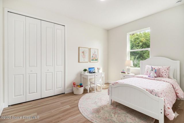 801 Gelaso Street SW, Palm Bay, FL 32908