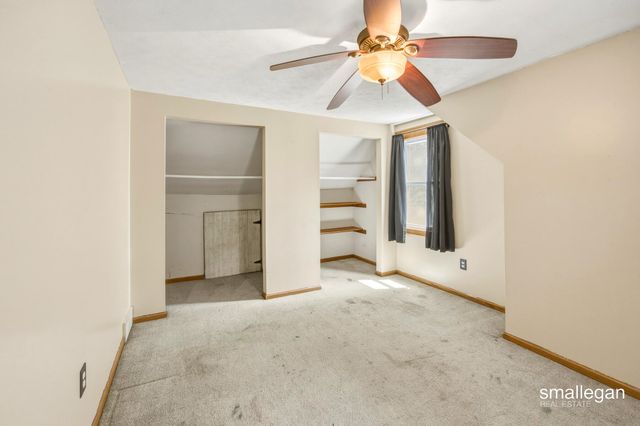 4005 Hendershot Avenue Nw, Alpine Twp, MI 49544