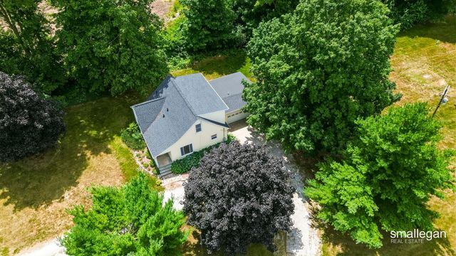 4005 Hendershot Avenue Nw, Alpine Twp, MI 49544