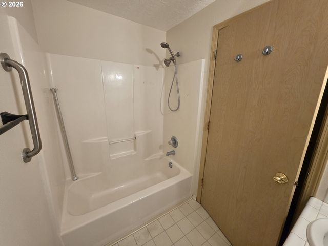 4000 Ne 109TH Ave 175, Vancouver, WA 98682