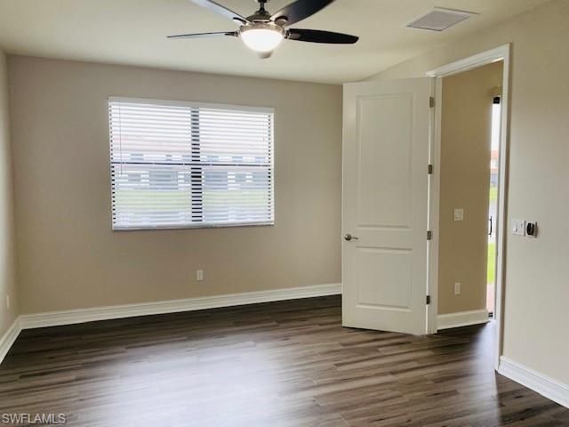 7944 BRISTOL CIR, Naples, FL 34120
