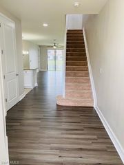 7944 BRISTOL CIR, Naples, FL 34120
