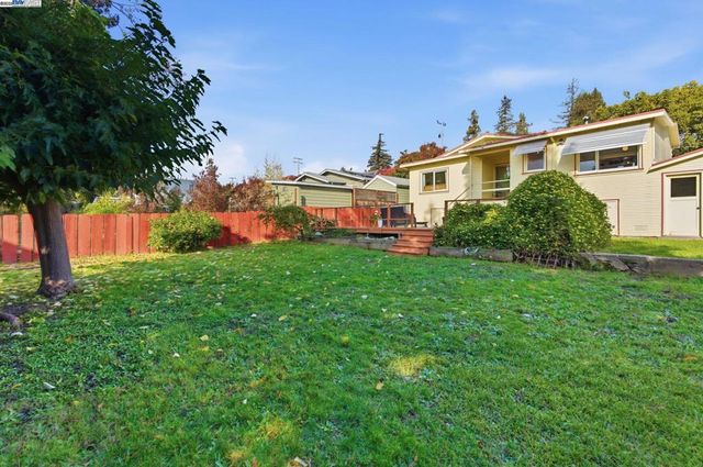 3937 Bayo Street, Oakland, CA 94619