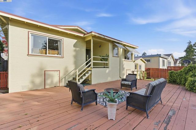 3937 Bayo Street, Oakland, CA 94619