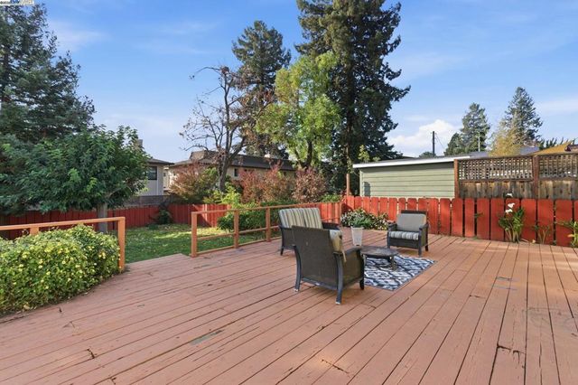 3937 Bayo Street, Oakland, CA 94619