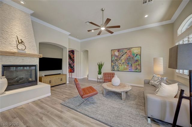 2221 Scarlet Rose Drive, Las Vegas, NV 89134