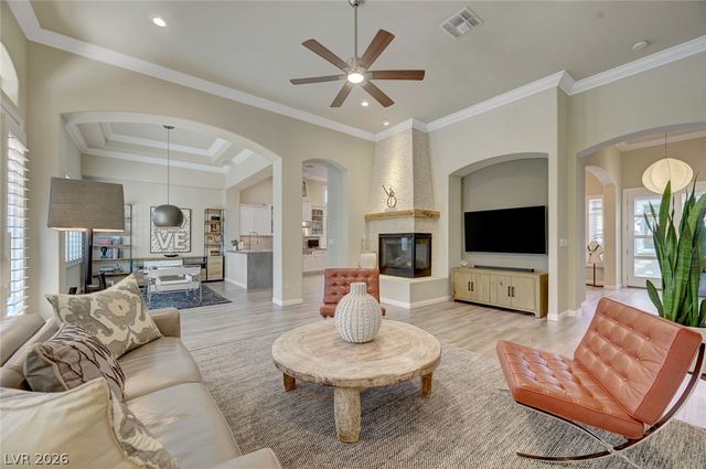 2221 Scarlet Rose Drive, Las Vegas, NV 89134