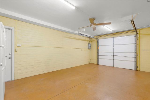 135 17TH AVENUE N, St Petersburg, FL 33704