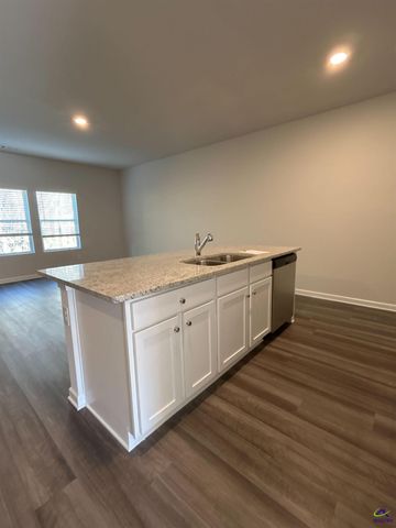 146 Red Oak Trail, Milledgeville, GA 31061